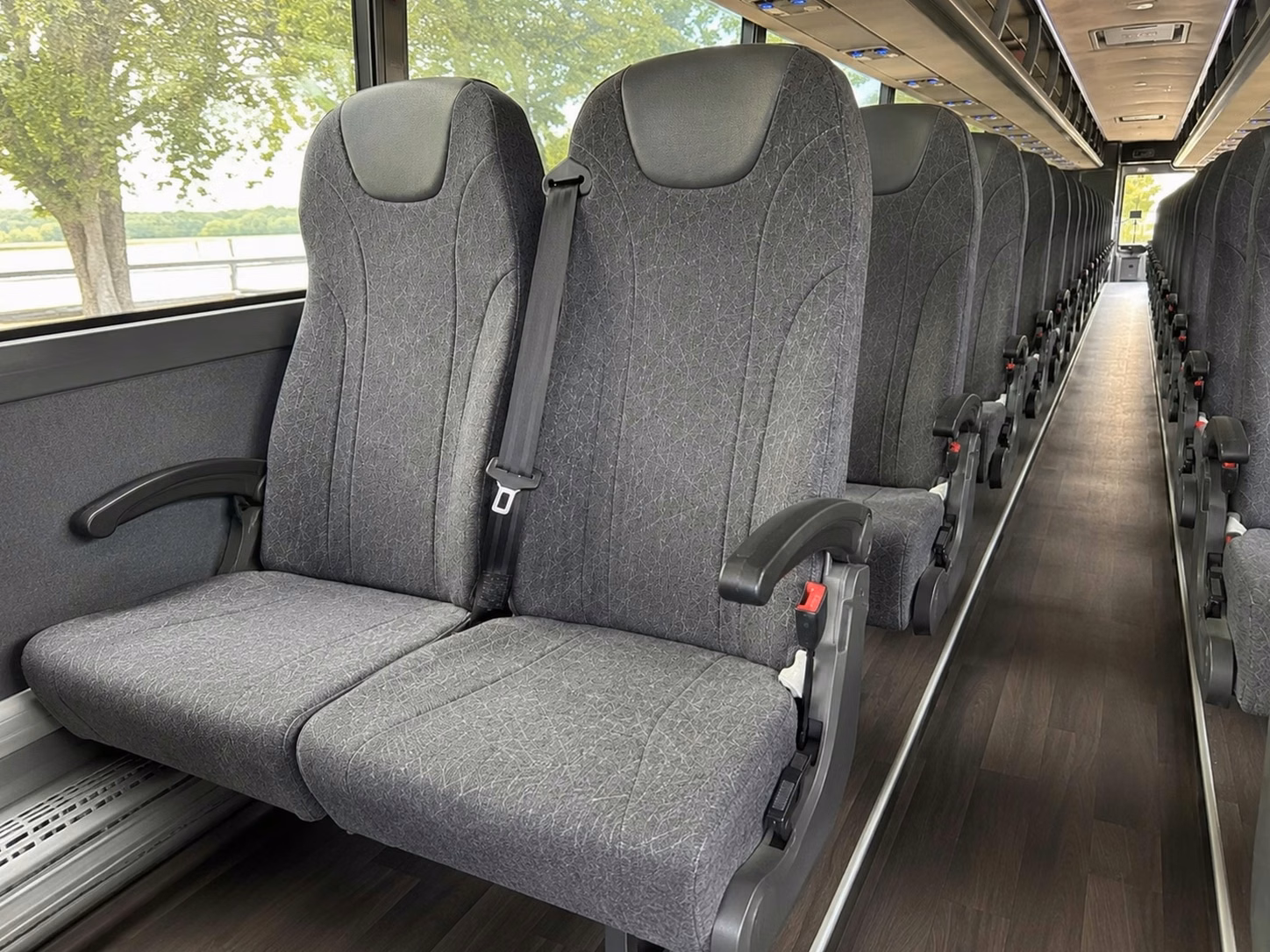 wauwatosa book your wauwatosa bus rental online in minutes