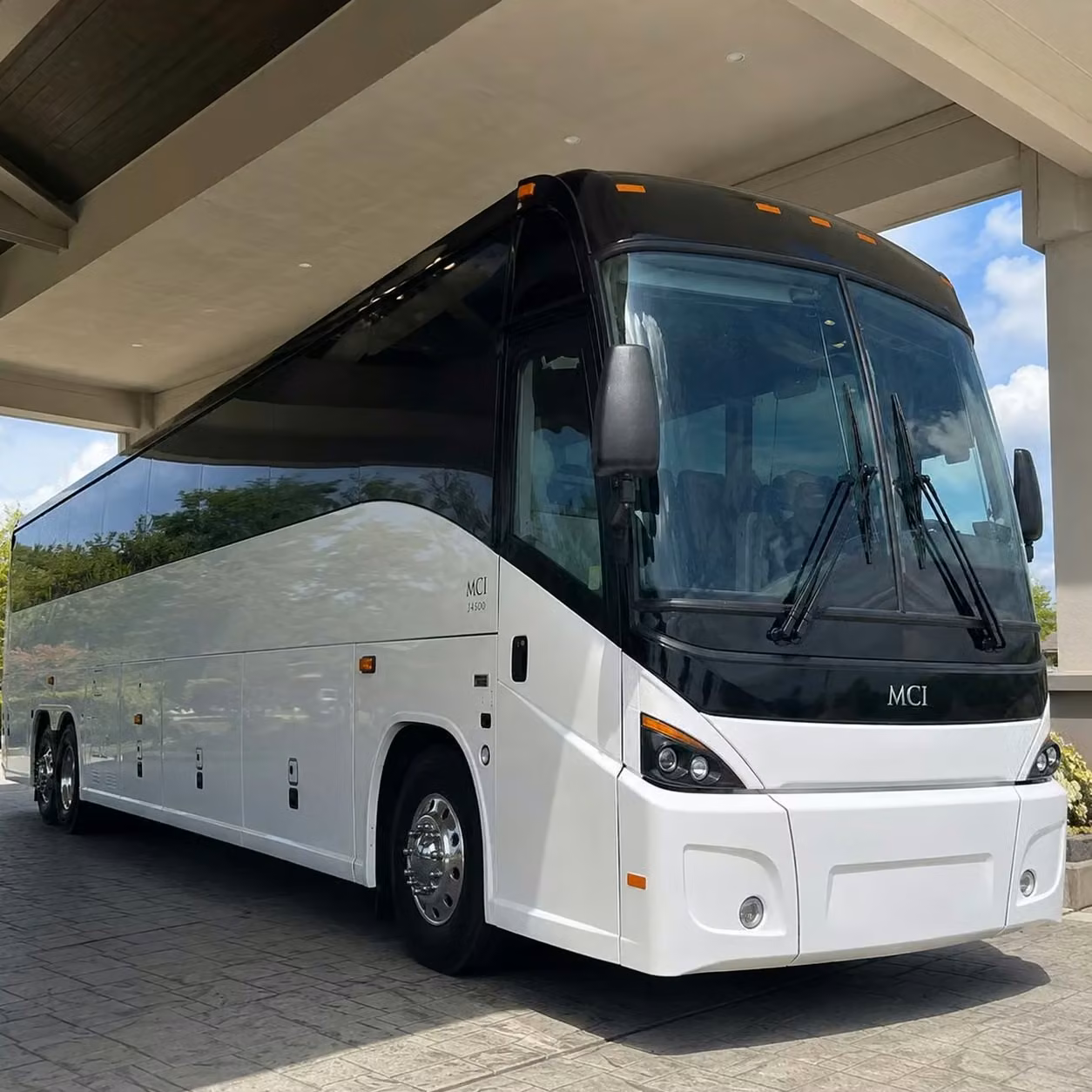 wauwatosa charter bus services for rotc programs