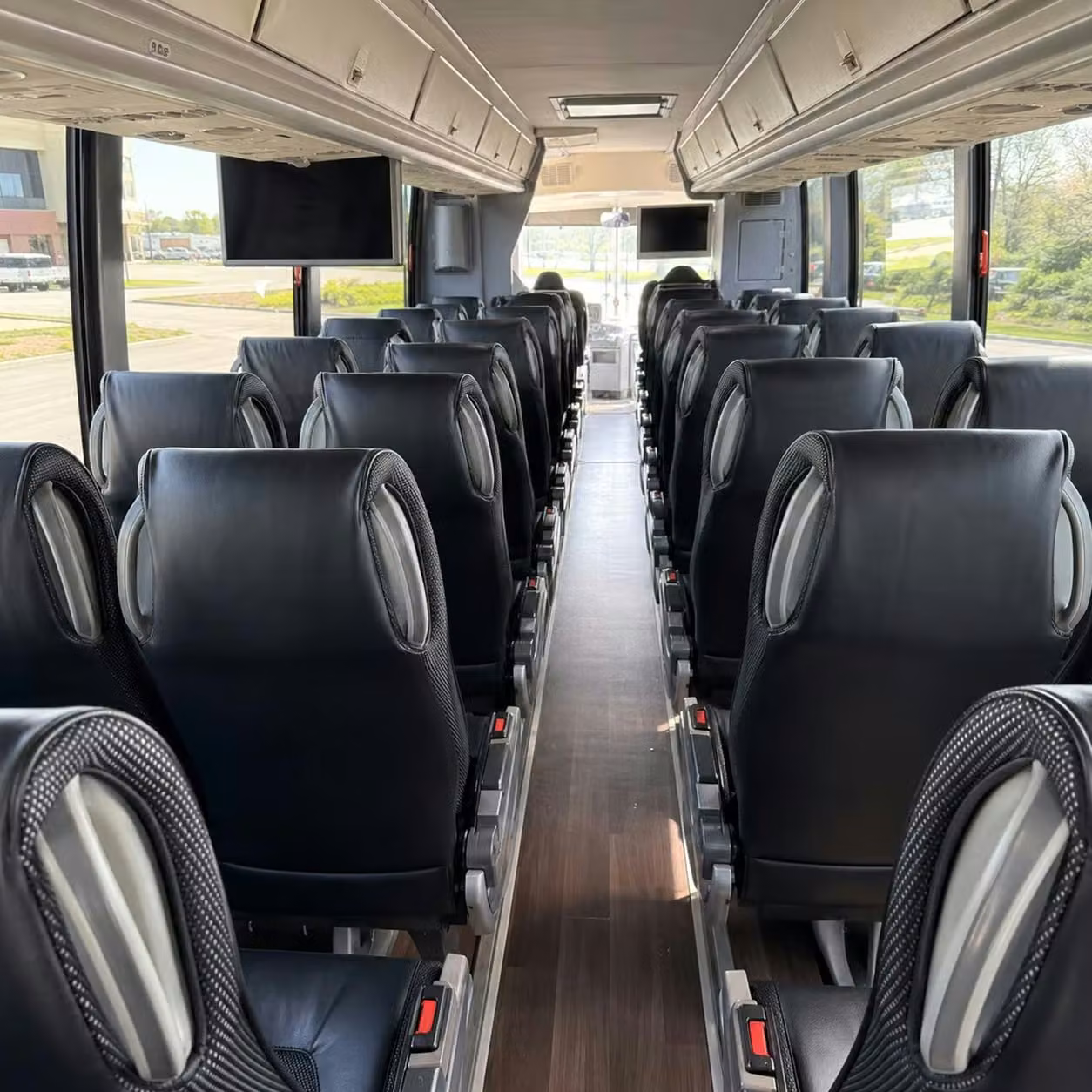 wauwatosa group transportation services
