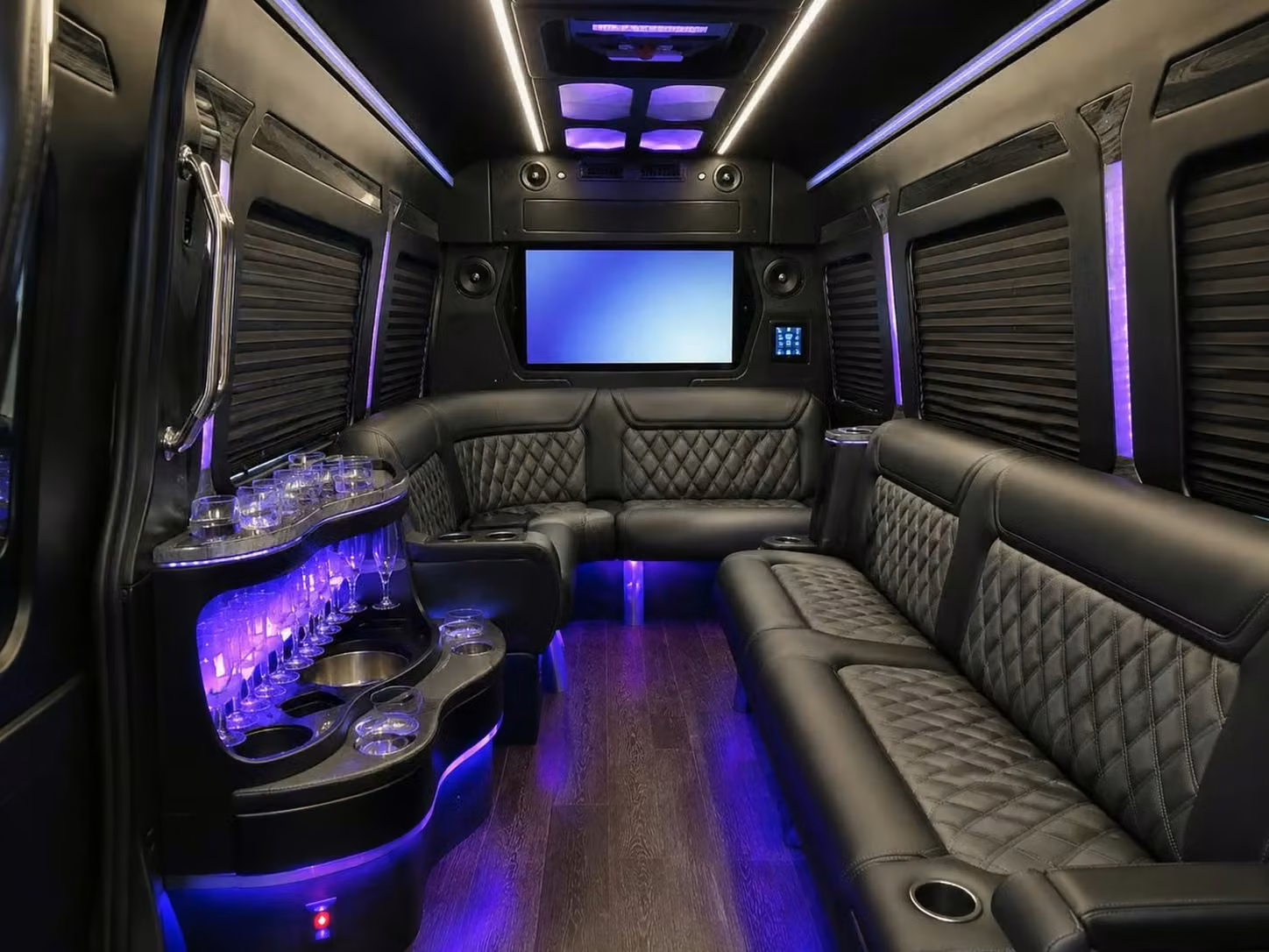 wauwatosa junior and senior prom transportation services in wauwatosa
