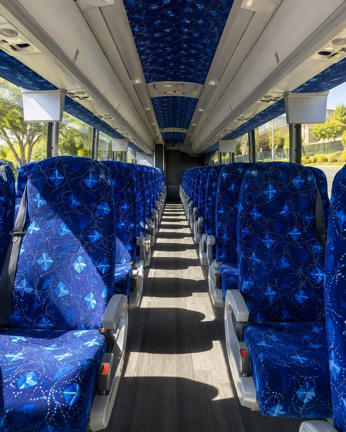 wauwatosa pre prom photo shoot and dinner transfer shuttles in wauwatosa