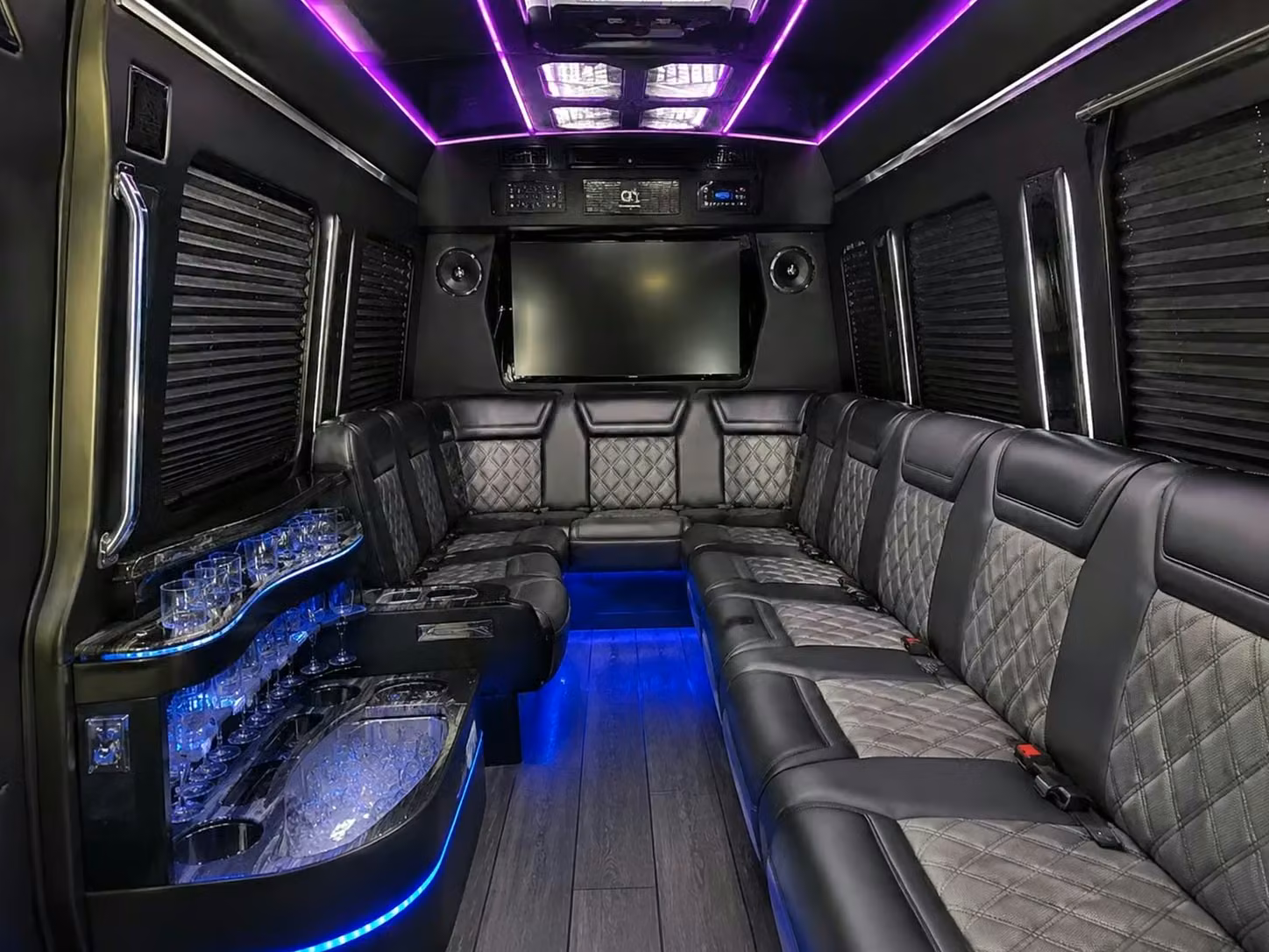 wauwatosa wedding transportation from the hotel to your venue
