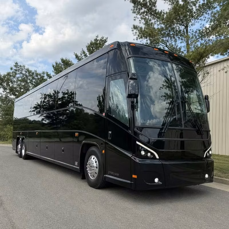 wauwatosa airports charter bus guide