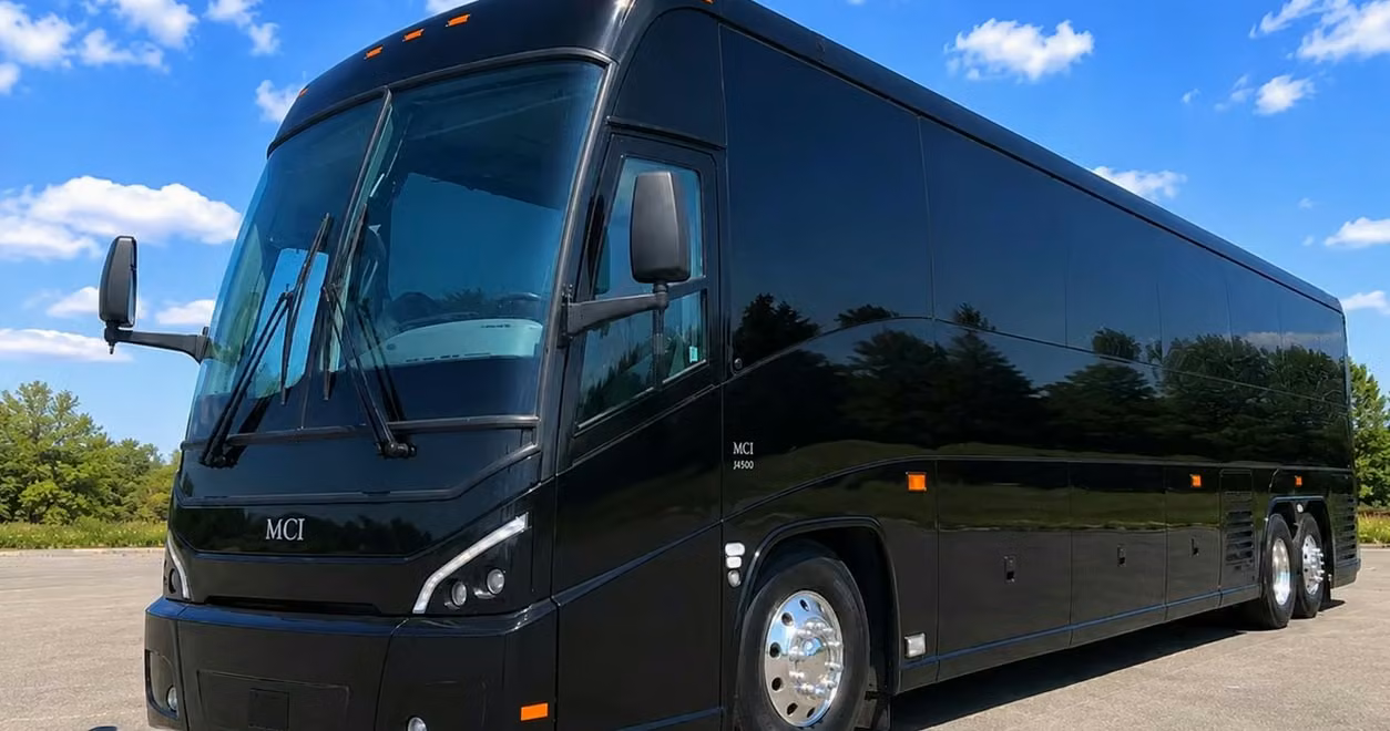 wauwatosa charter bus